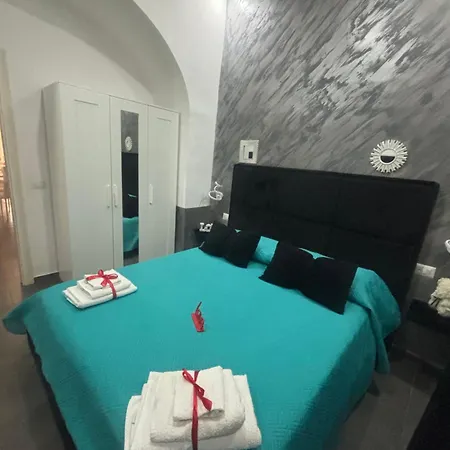 La Rosa * Nápoly