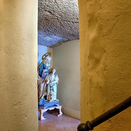 Отель San Francesco Al Monte Неаполь