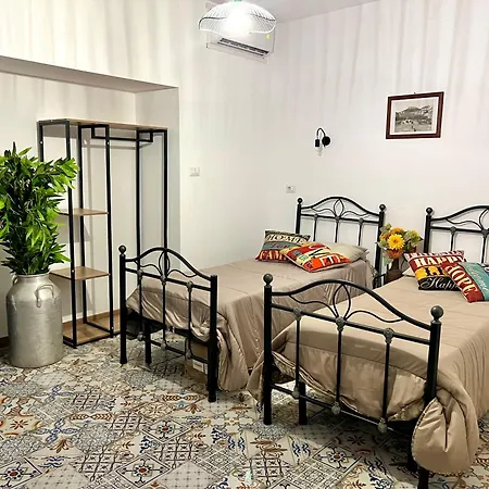 La Casetta Segreta Apartment
