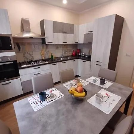 D'oltremare Home- In Zona Strategica Apartament Neapol