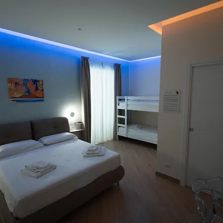 Nazzarooms * Nápoles