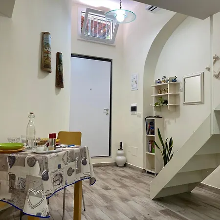 Holiday home Deni Naples