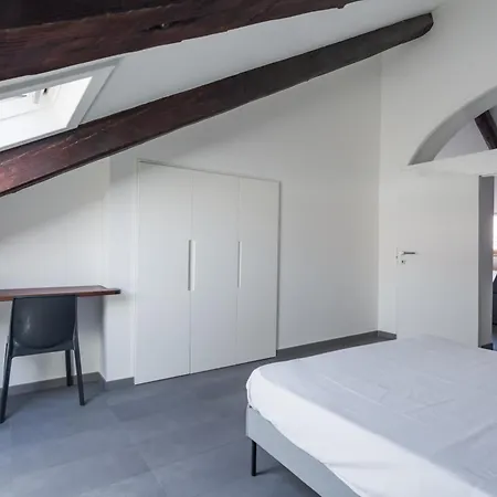 Duomo Loft In The Centre By Dimorra Apartment