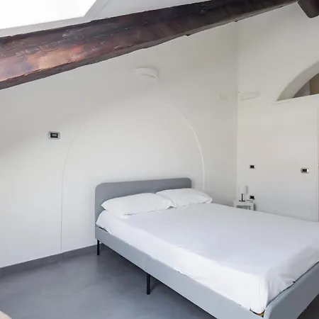 Duomo Loft In The Centre By Dimorra Naples