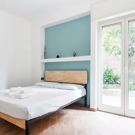 Apartment Roark Garden By Dimorra