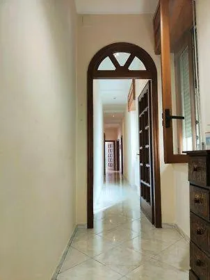 Apartamento Napoli Felix: Soggiornare Al Centro In Posizione Tranquilla