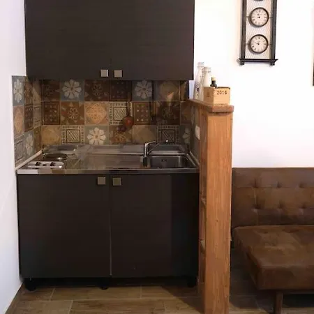 Donna Ilaria A Chiaia Holiday home *