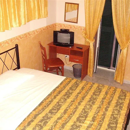 Hotel Del Conte 2*