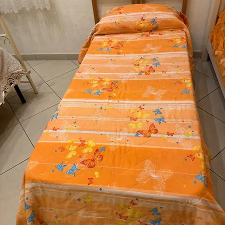 La Dimora Di Partenope Alloggio in famiglia *