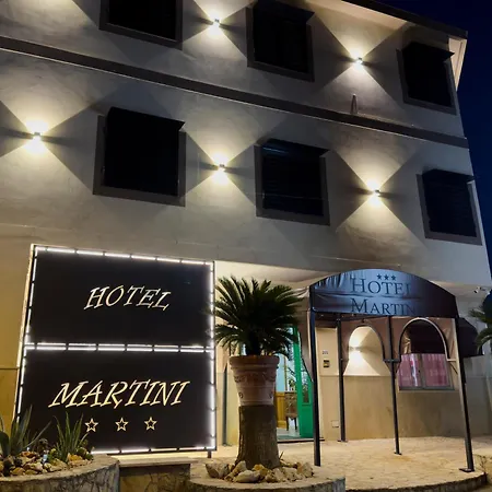 Martini 3* Casavatore