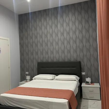 Luxury 2.0 Napels
