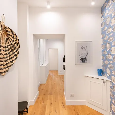 The Idyll Boutique - In Napoli's Spanish Quarters Napels