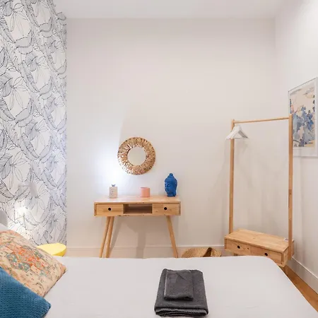 The Idyll Boutique - In Napoli's Spanish Quarters Bed & Breakfast Napels