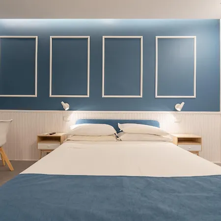 Toledo Mill Relais - By Pera Collection *