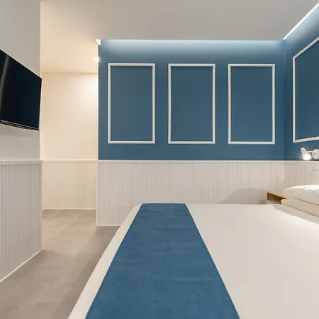 Toledo Mill Relais - By Pera Collection *