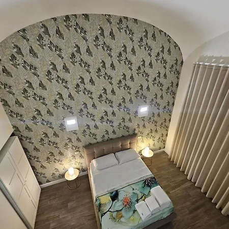 The Charme Bed & Breakfast *