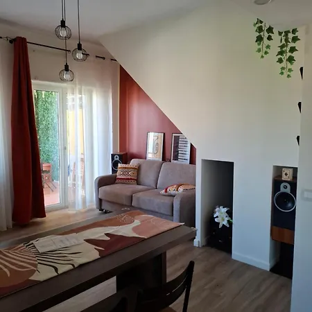 Holiday home Faccia Gialla Naples