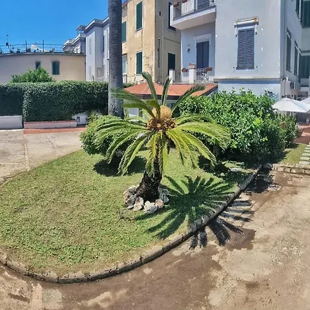 Casa Giulia Azzurra Sirena Naples