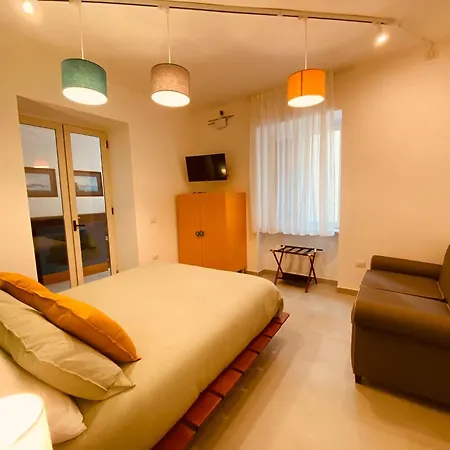 Casa Giulia Azzurra Sirena Apartment Naples