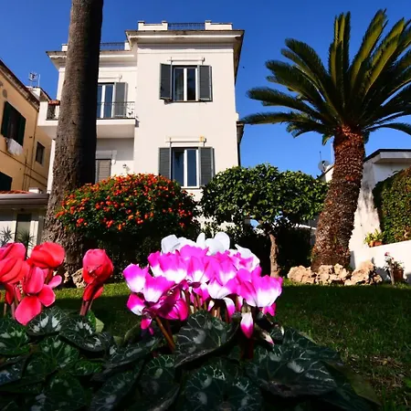 Casa Giulia Azzurra Sirena