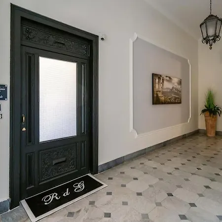 Apartment Relais Del Gesu, Centro Storico Naples
