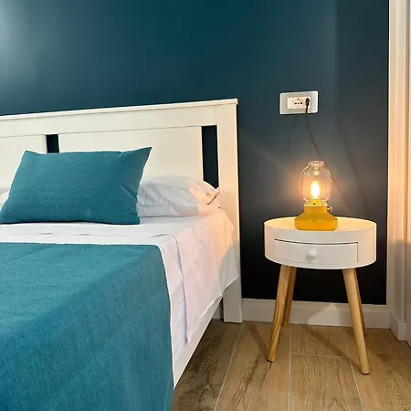 Guest house Binario 73 Naples