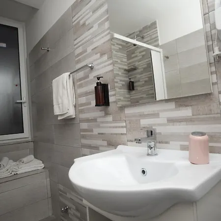 Prázdninový dům Flyresidence Garibaldi