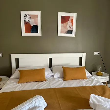 Binario 73 Guest house Naples