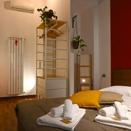 La Casa Di Apollo * Neapel