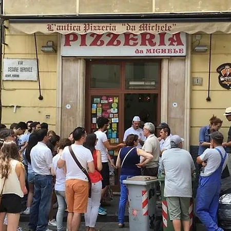 La Finestra Sul Vesuvio * Naples