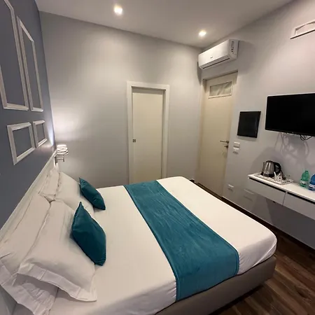 Hotiday Collection - Botanique Apartmanhotel