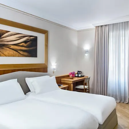 Otel Renaissance Mediterraneo