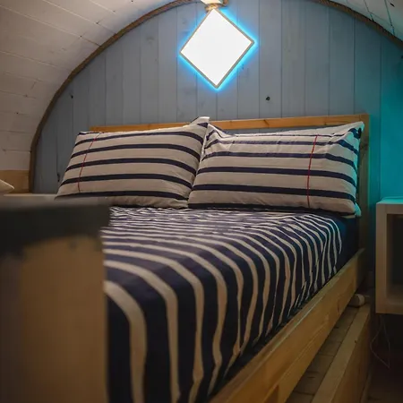 Appartement Tiny House - Boat Napels