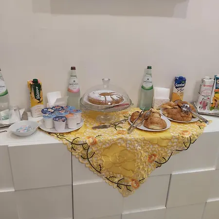 Bed & Breakfast Botanic Charm 2*