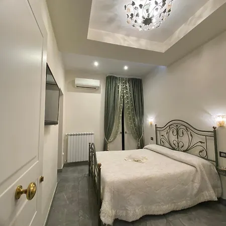 Botanic Charm Bed & Breakfast Neapol