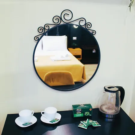 Blackwoody Contemporary - Centro Storico Via Toledo * Neapel