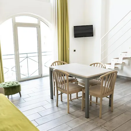 فندق Ecumano Space 3*