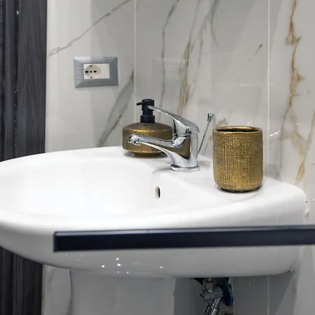 Irooms Foria 215 Pensjonat *