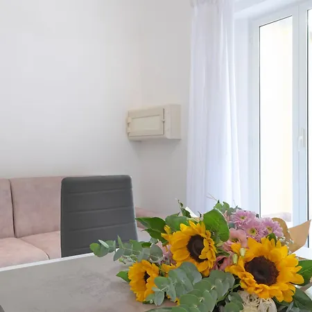 Irooms Foria 215 Pensjonat *