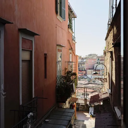 Maison Rose, Host Appartement *