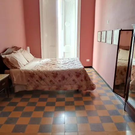 Napoli Central City Apartament