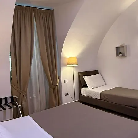 Chiaia 2* Napoli