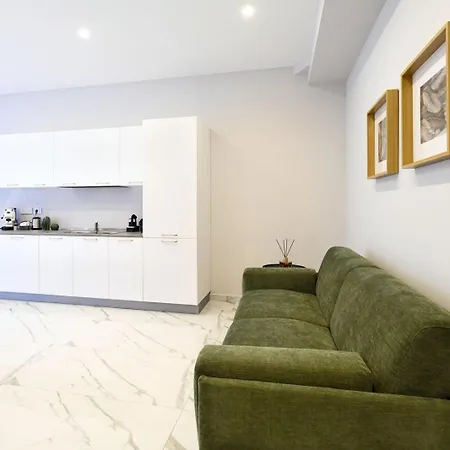 Tema - Dimore Partenopee Apartment *
