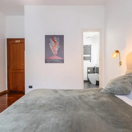 Napolicentro Mare - Sea View & Bed & Breakfast