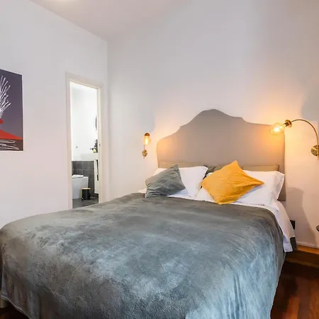 Napolicentro Mare - Sea View & Bed & Breakfast 2*