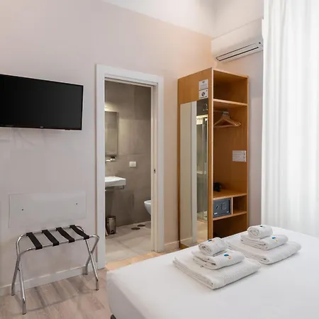 Πανσιόν Visit 2*