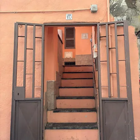 A Luggtell * Naples