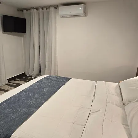 Napoli Central Stay Rooms 게스트하우스 나폴리