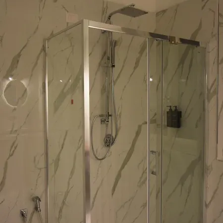 Napoli Central Stay Rooms 게스트하우스