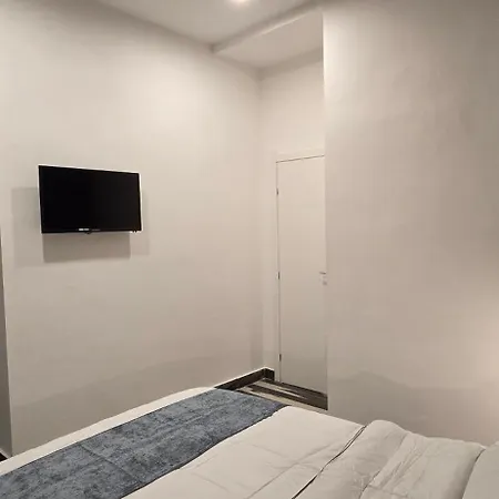 Napoli Central Stay Rooms 게스트하우스